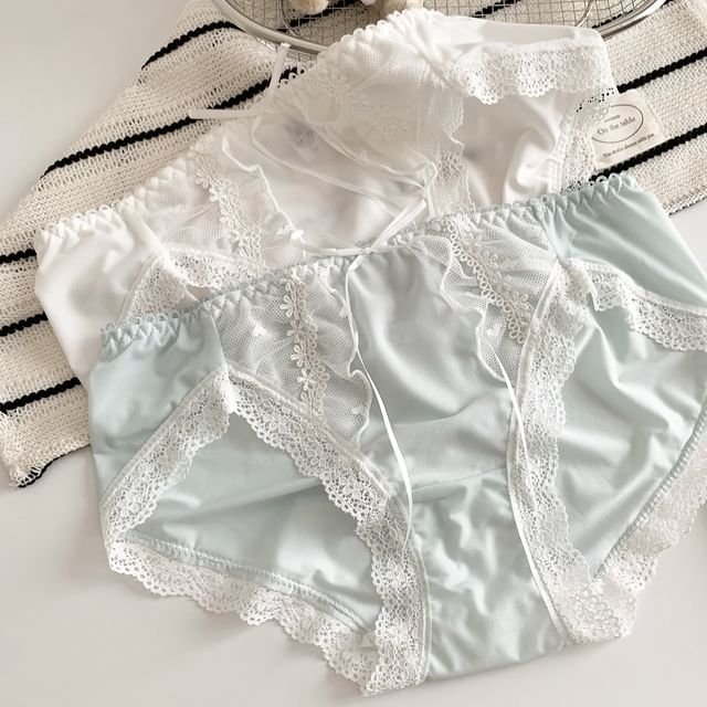 Gecko-Bow Lace Trim Panty