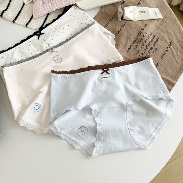 Gecko-Lace Trim Panties
