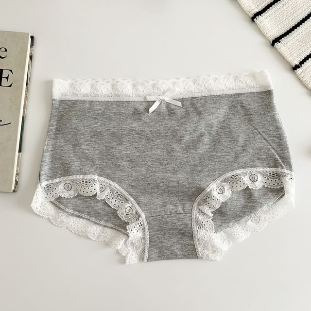Gecko-Lace Trim Panties