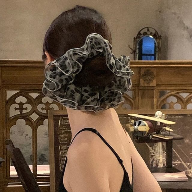 Gemsha-Leopard Hair Scrunchie