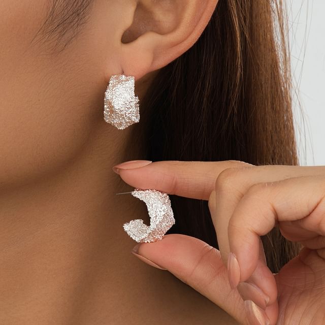 Gemsha-Textured Open Hoop Earring