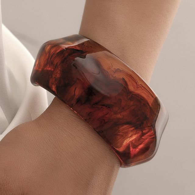 Gemsha-Tie Dye Geometry Bangle
