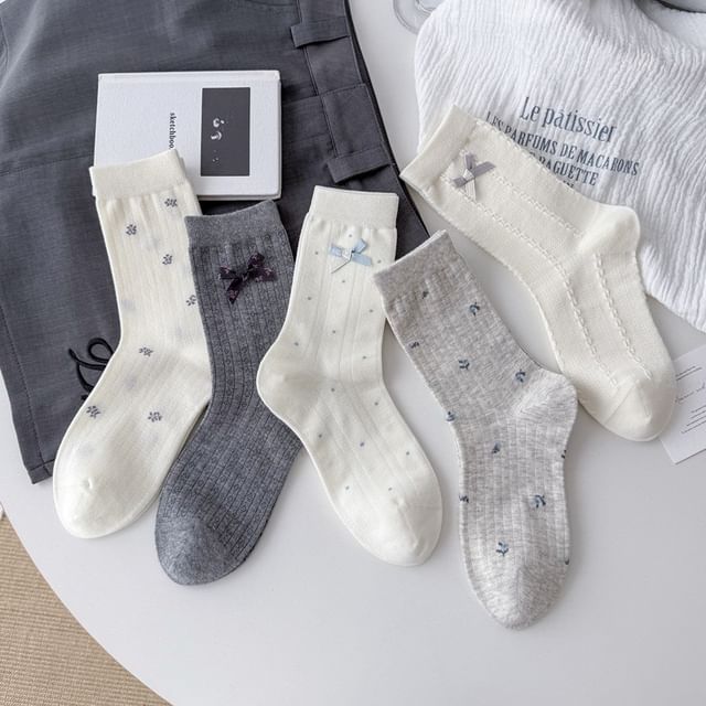 Gentiana-Cotton Crew Socks