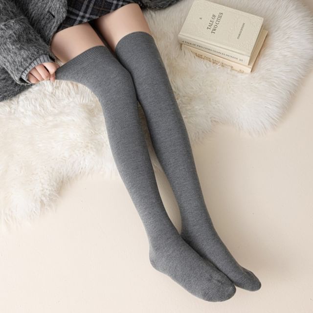 Gentiana-Plain Fleece-Lined Over The Knee Socks