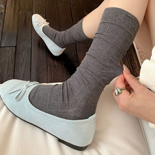 Gentiana-Plain Mid Calf Socks
