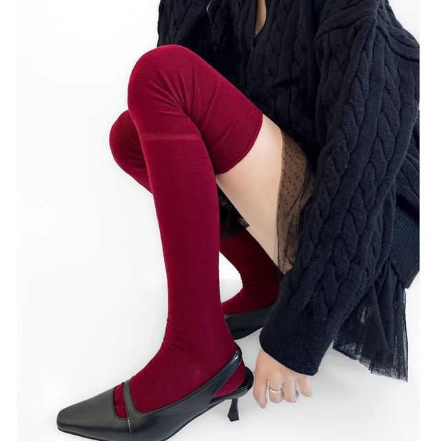 Gentiana-Plain Over the Knee Tall Socks