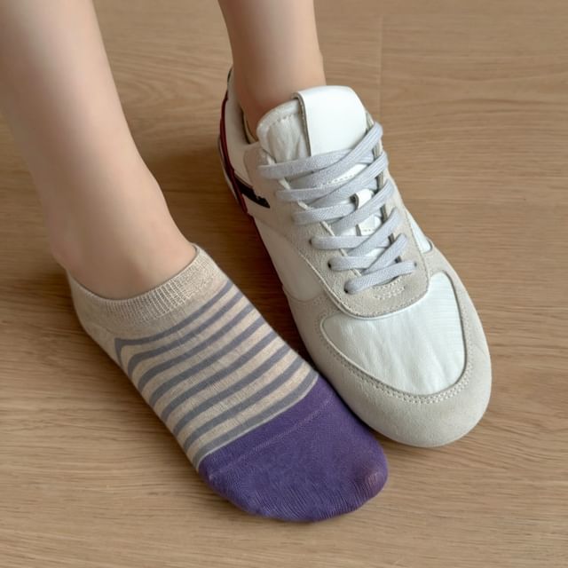 Gentiana-Striped Boat Socks