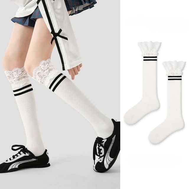 Gentiana-Striped Lace Trim Knee-High Socks