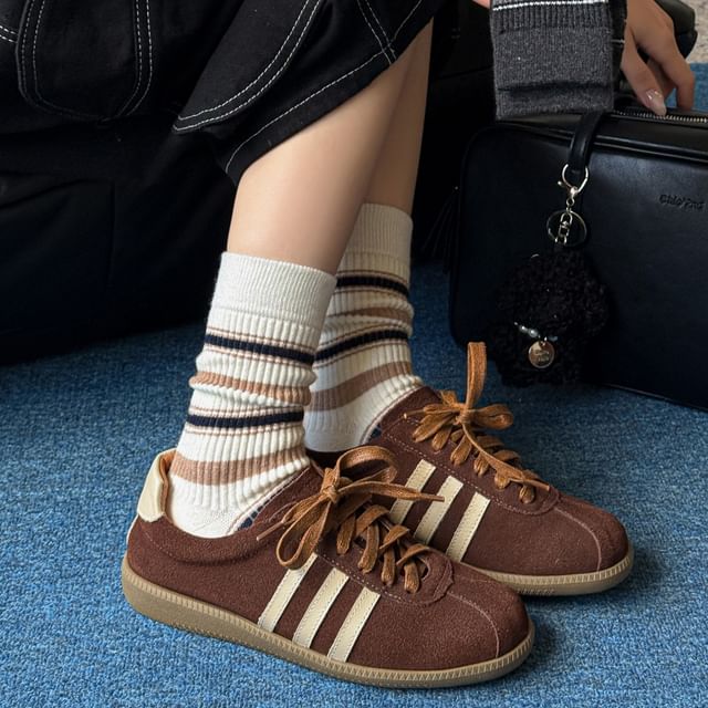 Gentiana-Striped Ribbed Socks