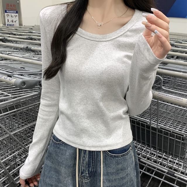 Gilmort-Long-Sleeve Round Neck Plain T-Shirt