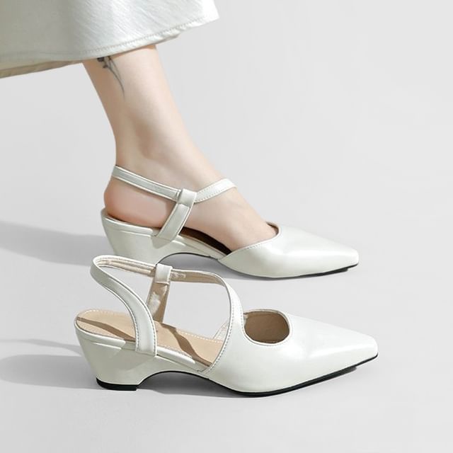Gordong-Chunky Heel Asymmetrical Wrap Sandals
