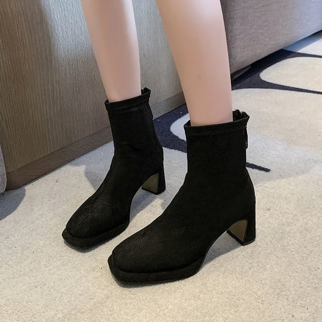 Gordong-Square Toe Chunky Heel Short Boots