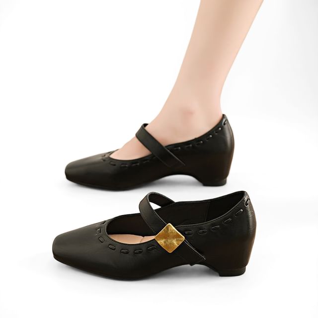 Gordong-Square Toe Stitched Mary Jane Pumps