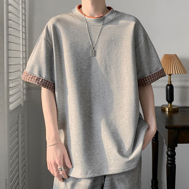GRAYCIOUS-Short-Sleeve Crew Neck Plain Plaid Panel T-Shirt
