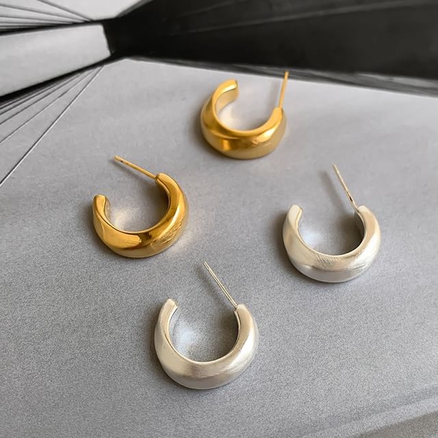Hansha-Brushed Alloy Open Hoop Earring