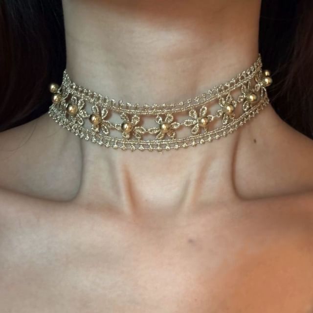 Hansha-Lace Flower Beaded Choker