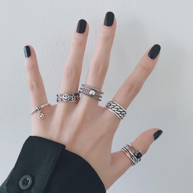 Hansha-Metal Ring Various Designs