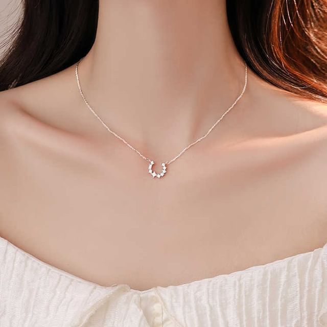 Hansha-Rhinestone Horseshoe Necklace