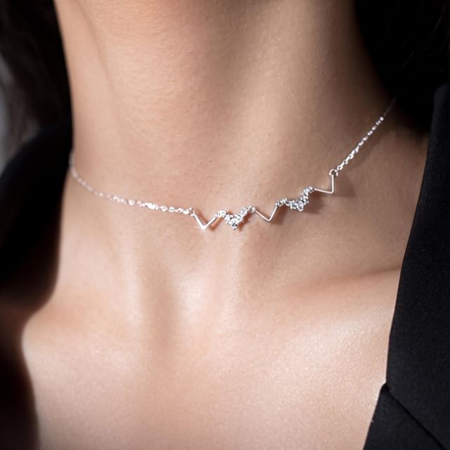 Hansha-Rhinestone Zigzag Chain Necklace
