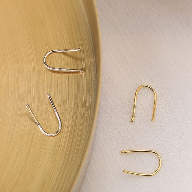 Hansha-Wire Stud Earring