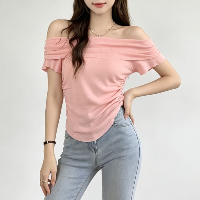 Happo-Off-Shoulder Plain Shirred Top