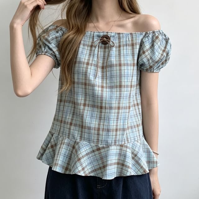 Happo-Short Sleeve Round Neck Plaid Bow Ruffle Top