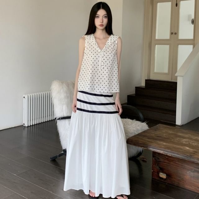 haruokiea-Collar Dotted Tank Top