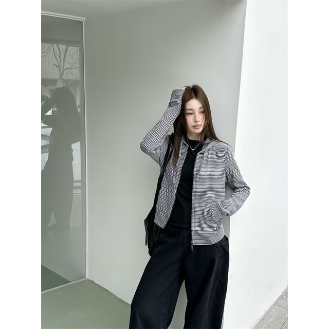 haruokiea-Hooded Striped Zip Jacket
