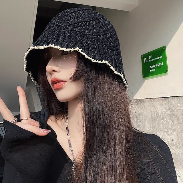 Hatrix-Contrast Trim Straw Bucket Hat