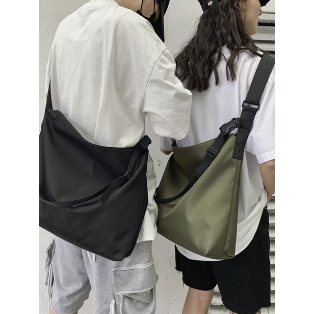 Hikuozy-Plain Fabric Crossbody Bag