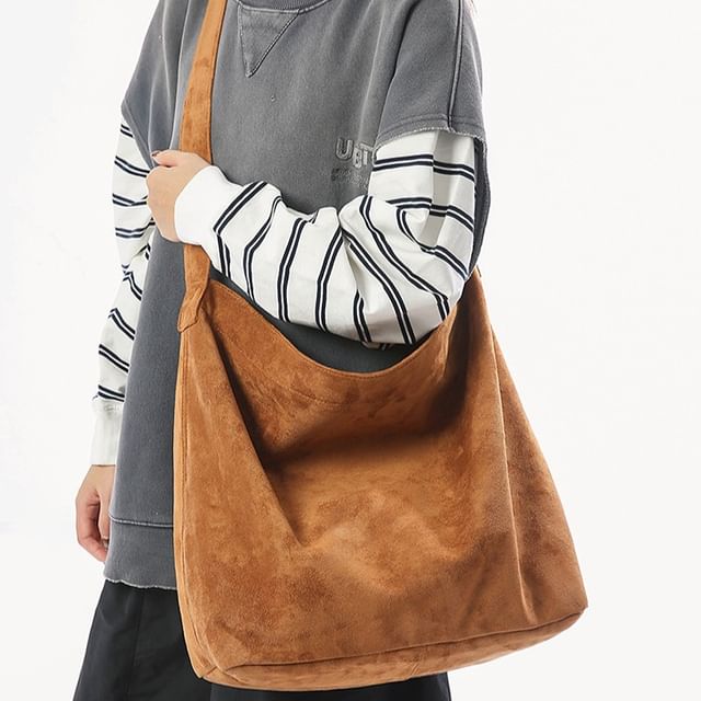 Hikuozy-Plain Faux Suede Crossbody Bag