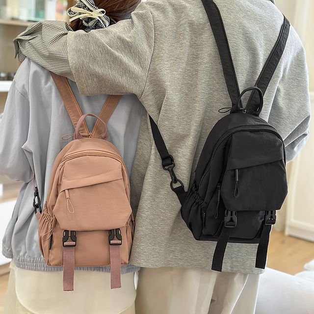 Hikuozy-Plain Zip Backpack