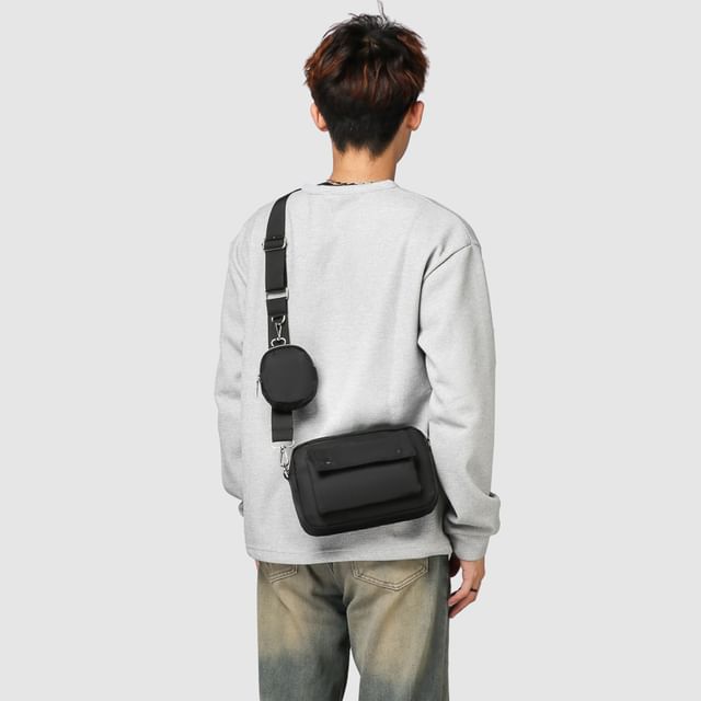 Hikuozy-Plain Zip Crossbody Bag