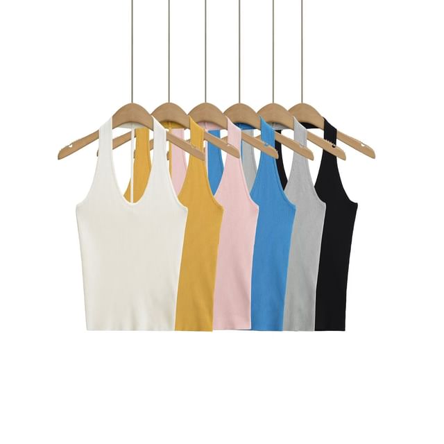 Hollahop-Halter Neck Plain Tank Top