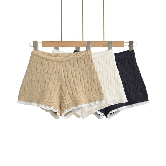 Hollahop-Mid Rise Plain Cable Knit Shorts