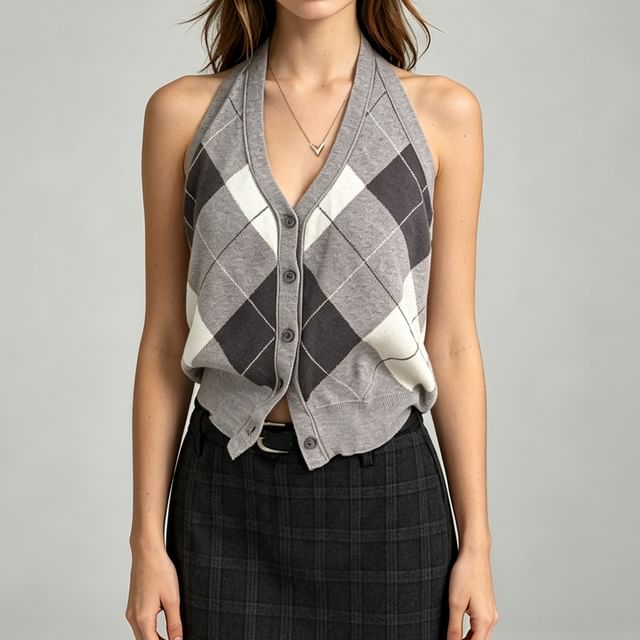 Honet-Halter V-Neck Argyle Button-Up Crop Sweater Vest