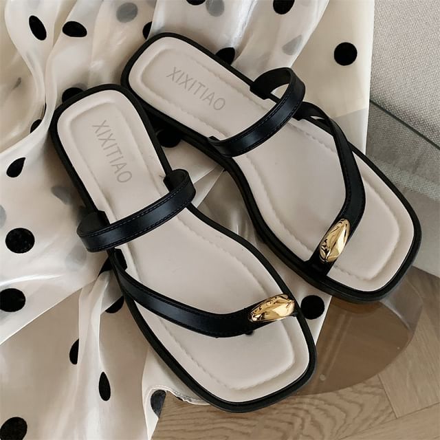 Honkizz-Toe Loop Slide Sandals
