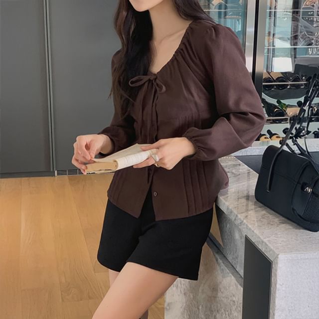HOTPING-Ribbon Pintuck Peplum Blouse