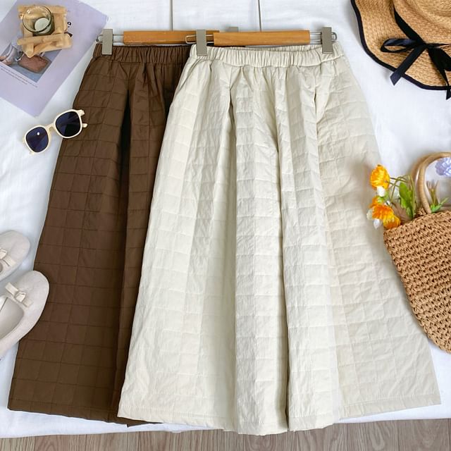 Iasia-Elastic Waist Plain Quilted Capri Wide Leg Pants