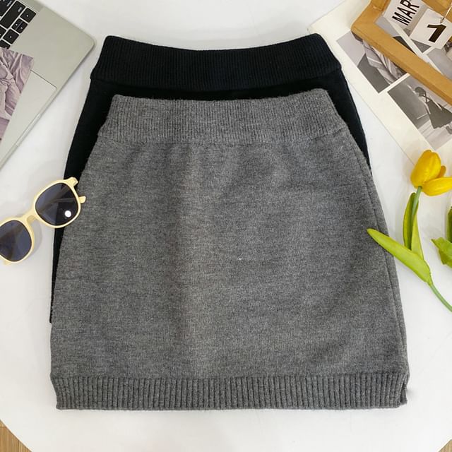 Iasia-High Waist Plain Mini Knit Skirt