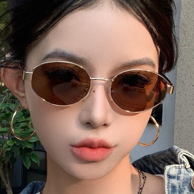 iLANURA-Oval Frame Sunglasses