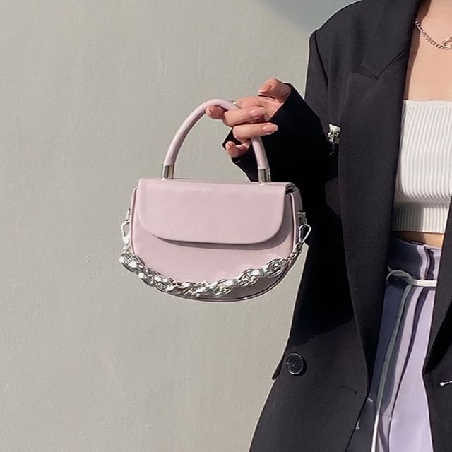 Indenis-Chained Faux Leather Crossbody Bag