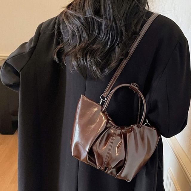 Indenis-Faux Leather Cinched Shoulder Bag