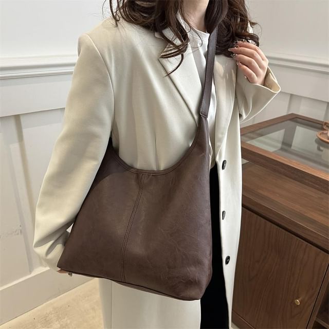 Indenis-Faux Leather Plain Shoulder Bag