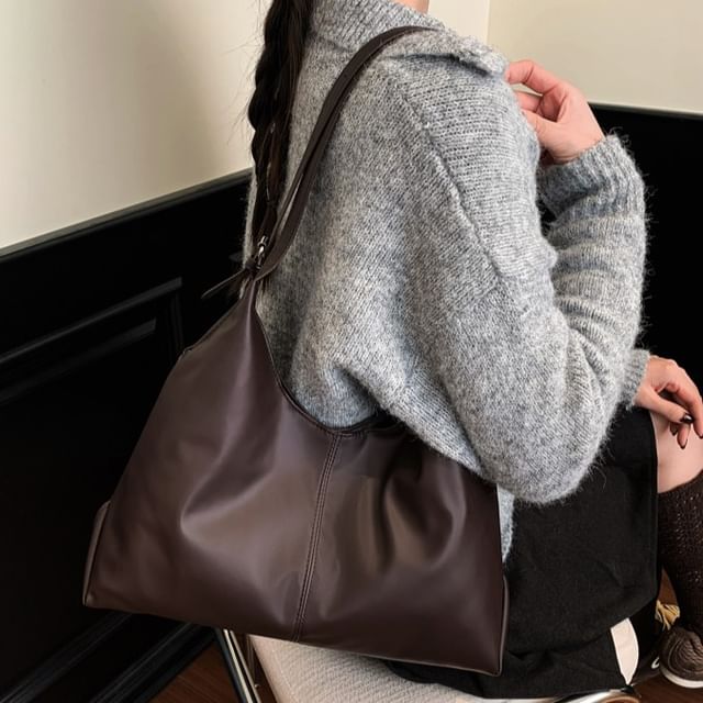 Indenis-Faux Leather Plain Shoulder Bag