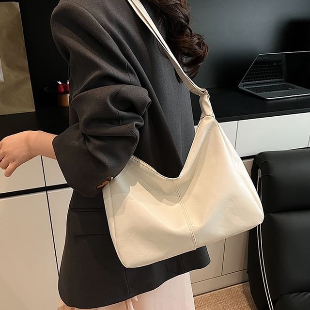 Indenis-Faux Leather Shoulder Bag