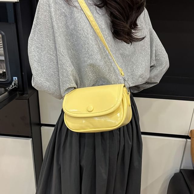 Indenis-Flap Crossbody Bag