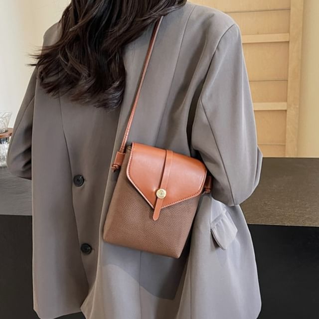 Indenis-Flap Panel Crossbody Bag