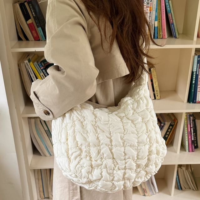 Indenis-Plain Quilted Ruched Crossbody Bag