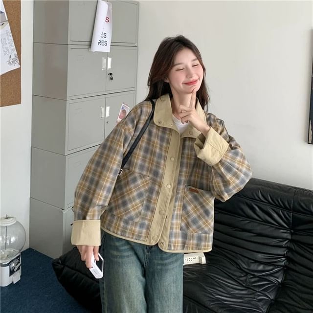 INEN-Collar Plaid Panel Reversible Button Jacket